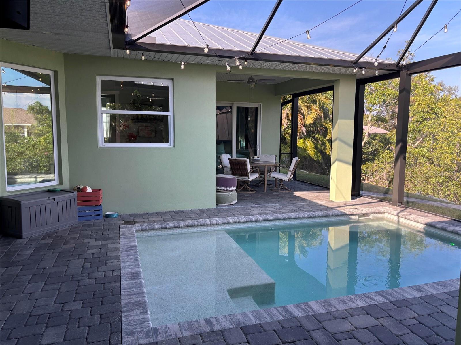 805 30th Court, FL