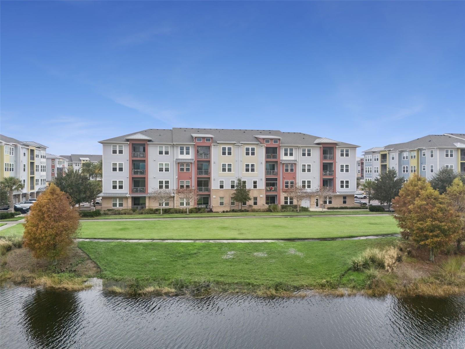 7565 Laureate Boulevard, FL