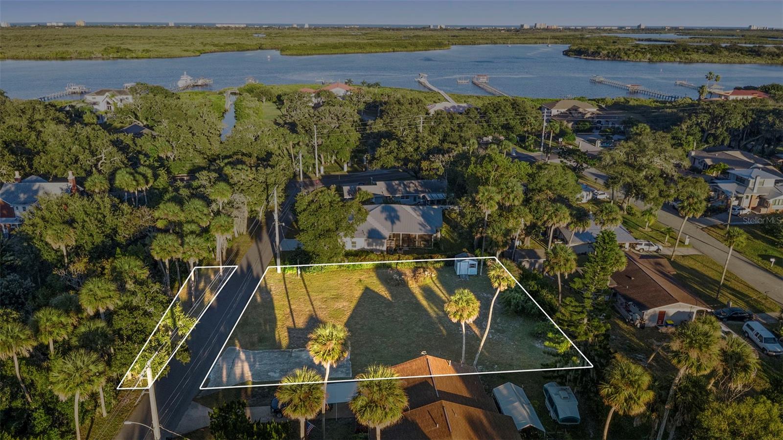 120 Hamilton Road, FL
