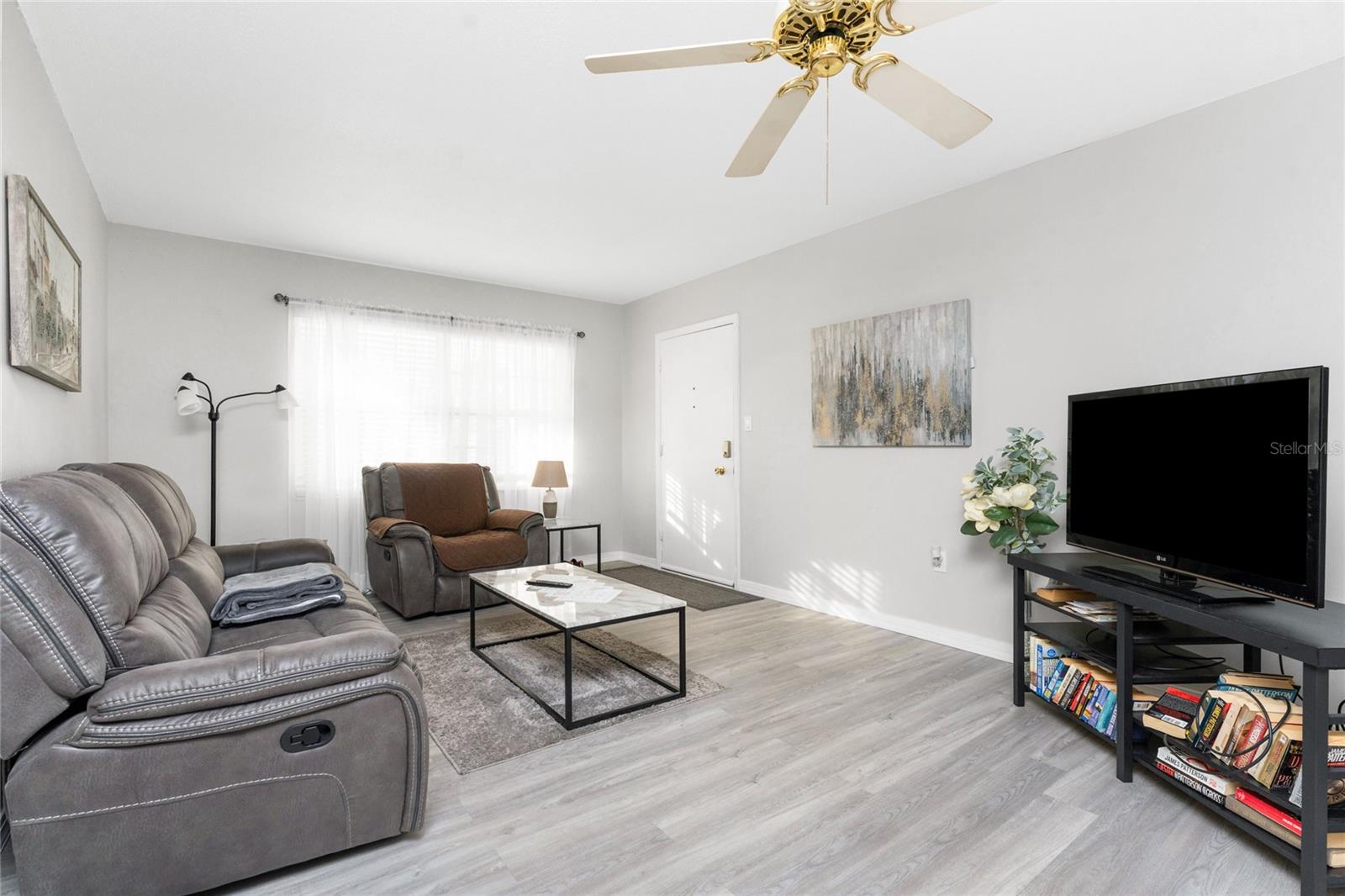 4158 Tamiami Trail, FL