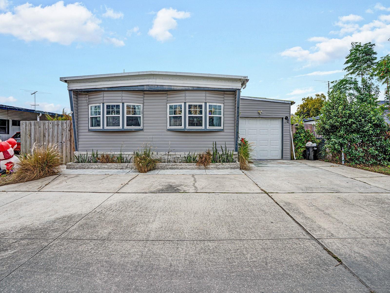 5124 Darlington Road, FL