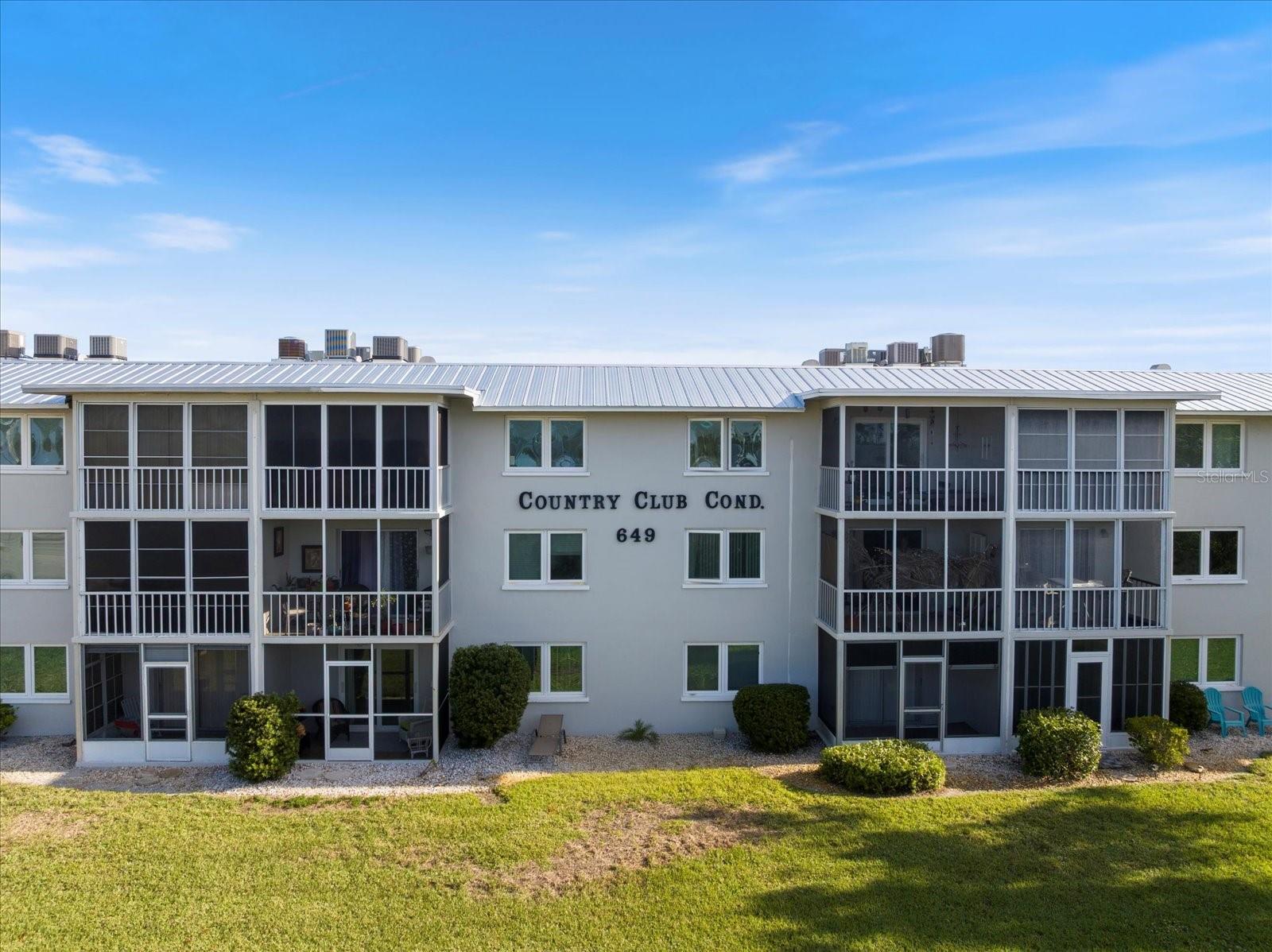 649 Tamiami Trail, FL