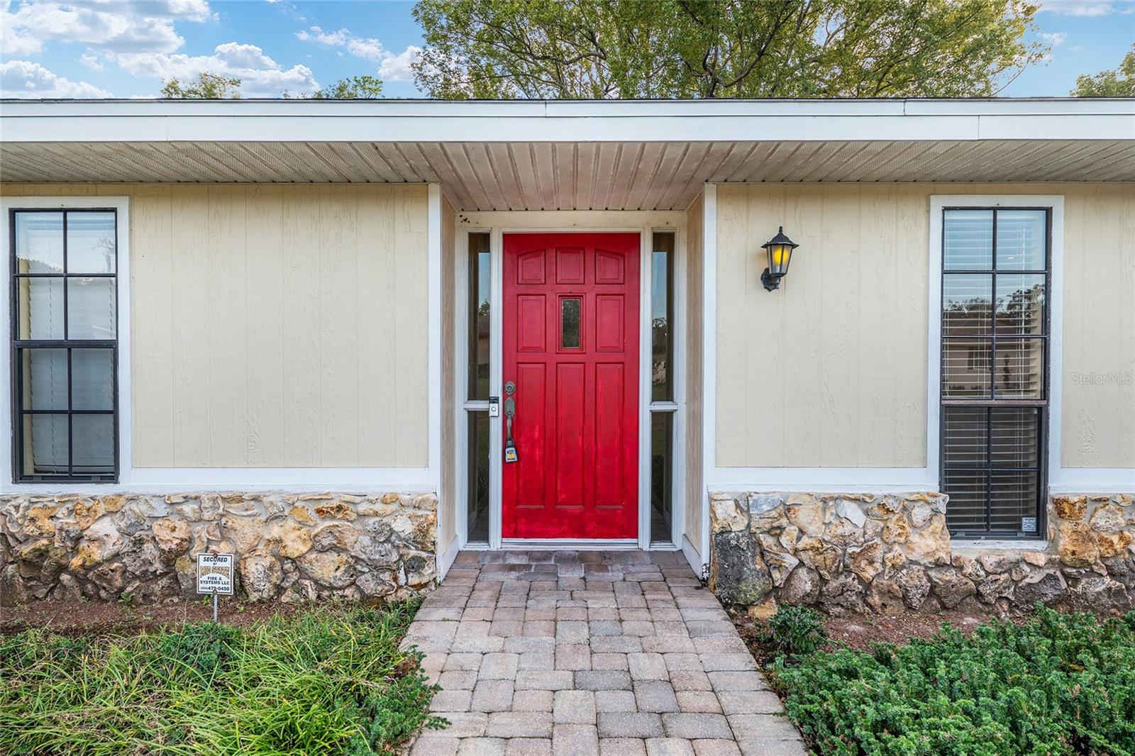 3300 32nd Street, FL