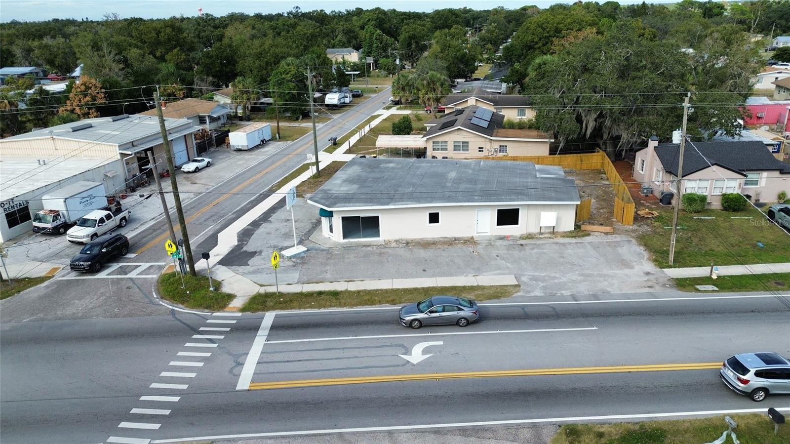2595 Avenue G, FL