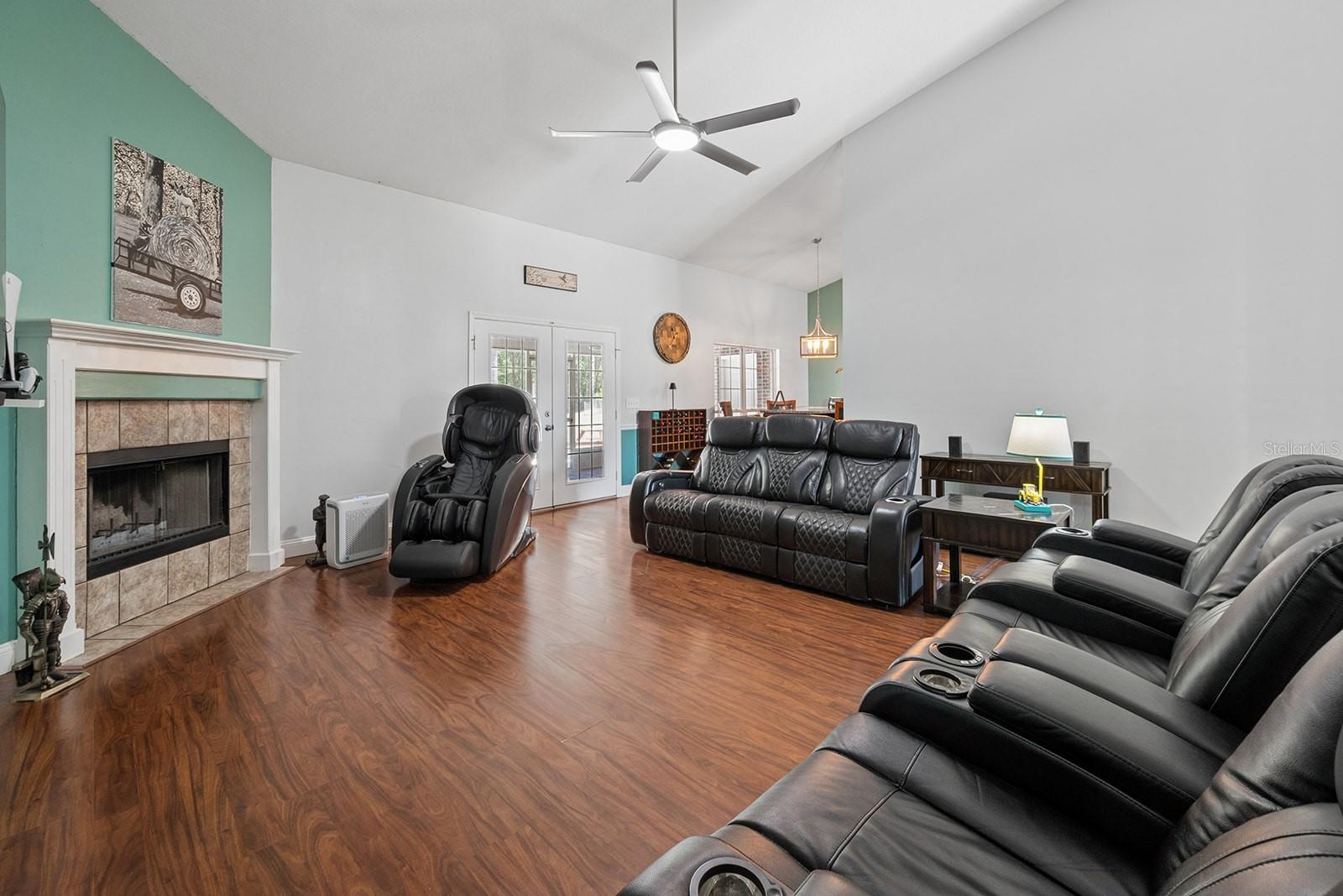 2527 County Road 225, FL