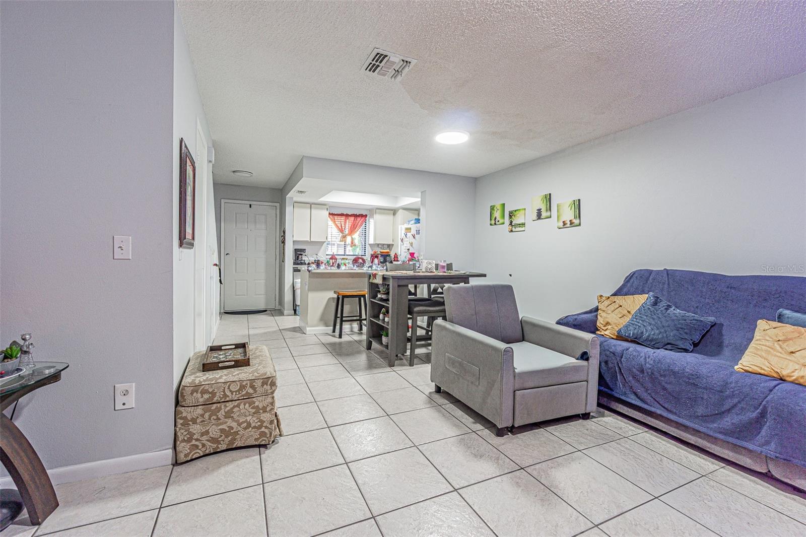 4010 Oak Limb Court, FL