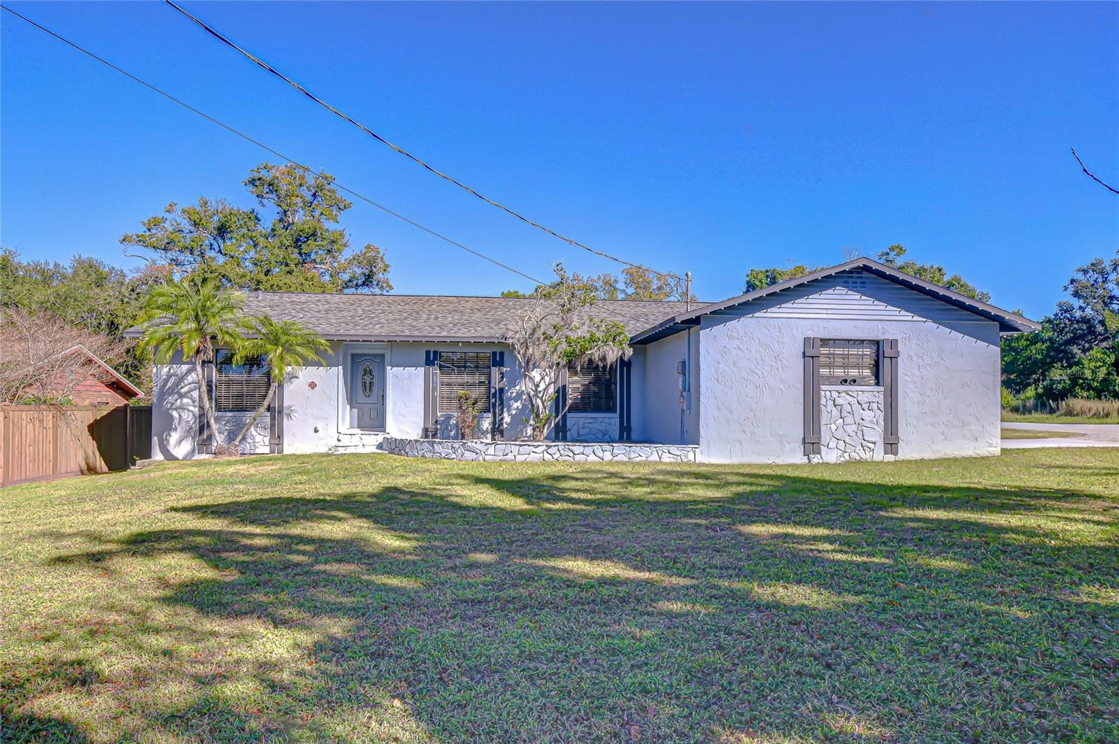 2109 Lithia Pinecrest Road, FL