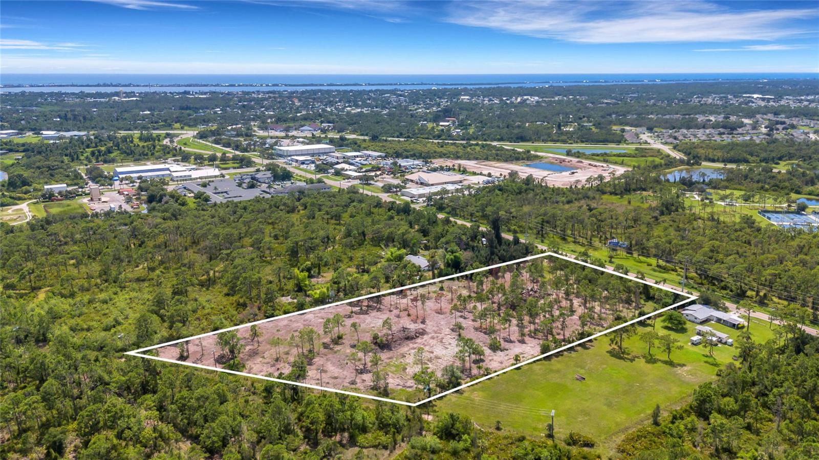 1081 River Road, FL