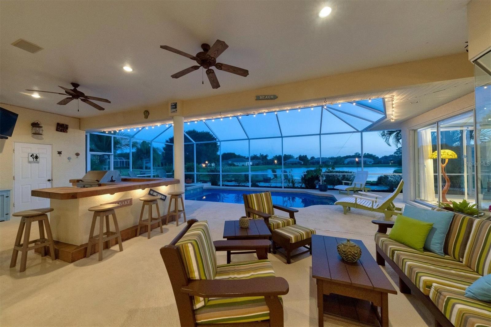 9910 Laurel Valley Avenue Circle, FL