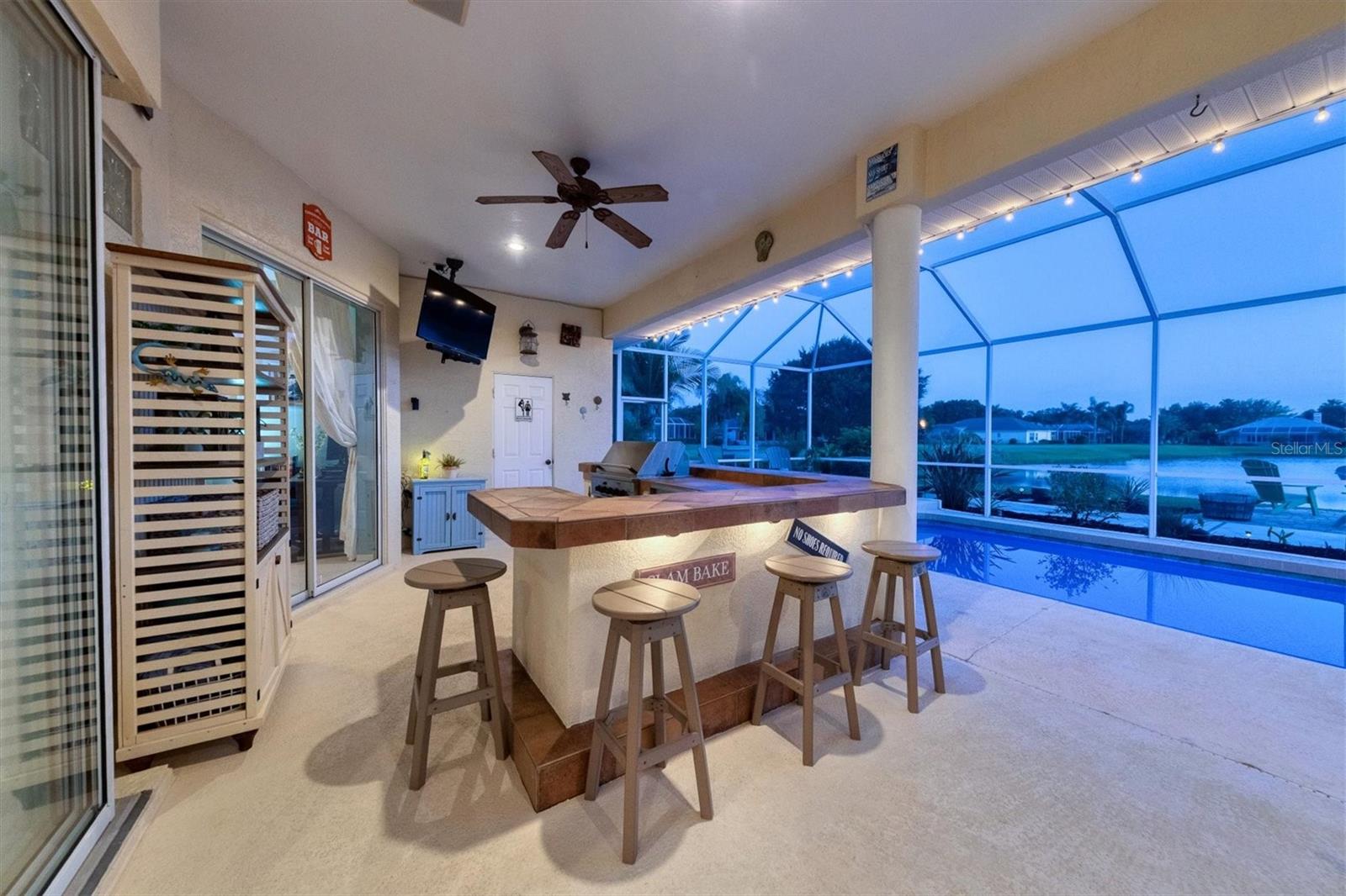 9910 Laurel Valley Avenue Circle, FL