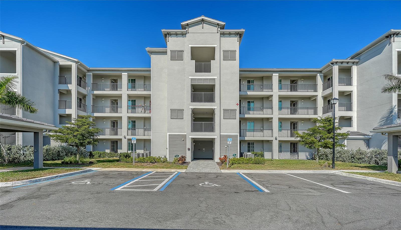 12180 Wellen Golf Street, FL