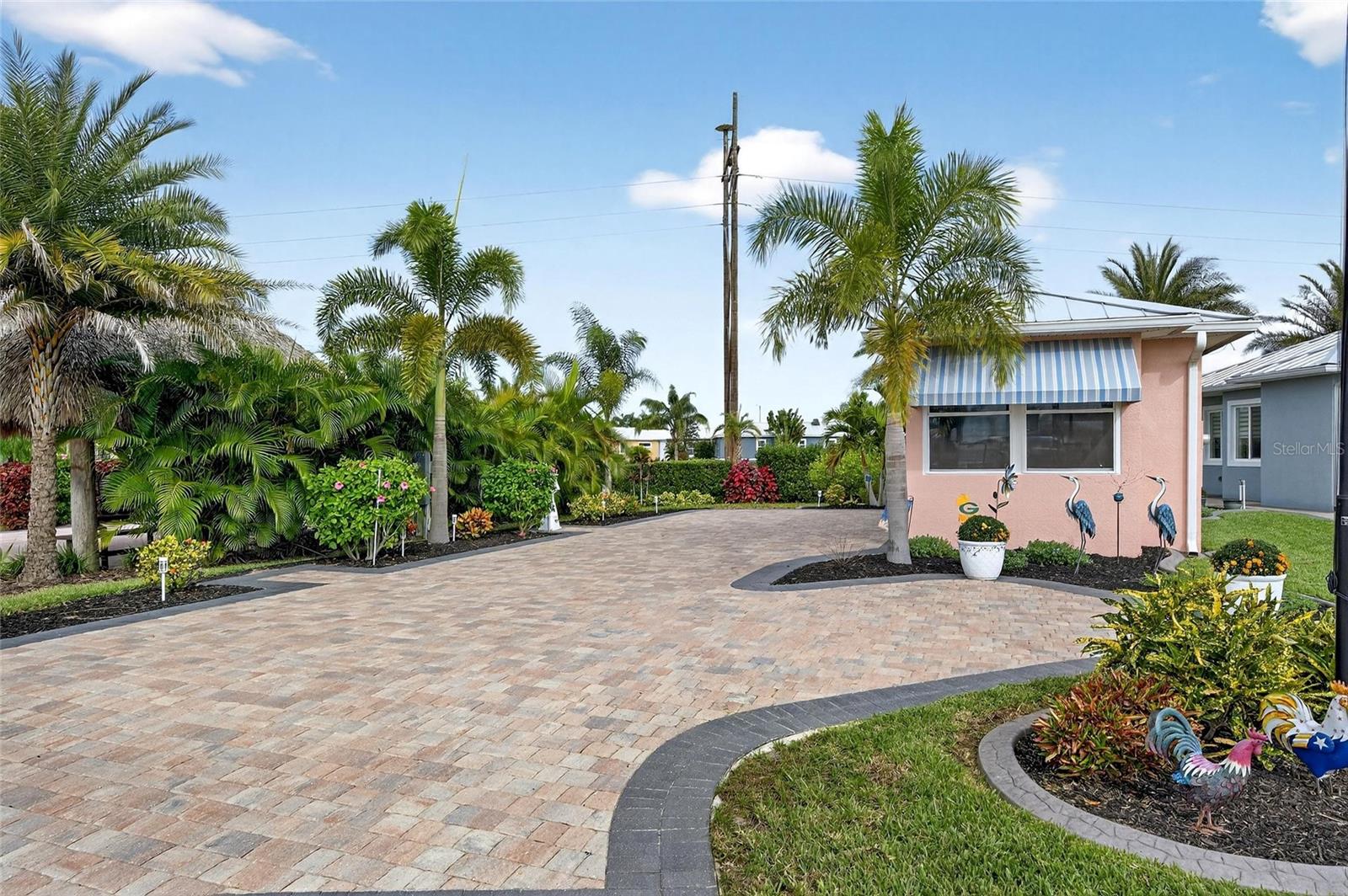 3283 Red Tail Hawk Drive, FL