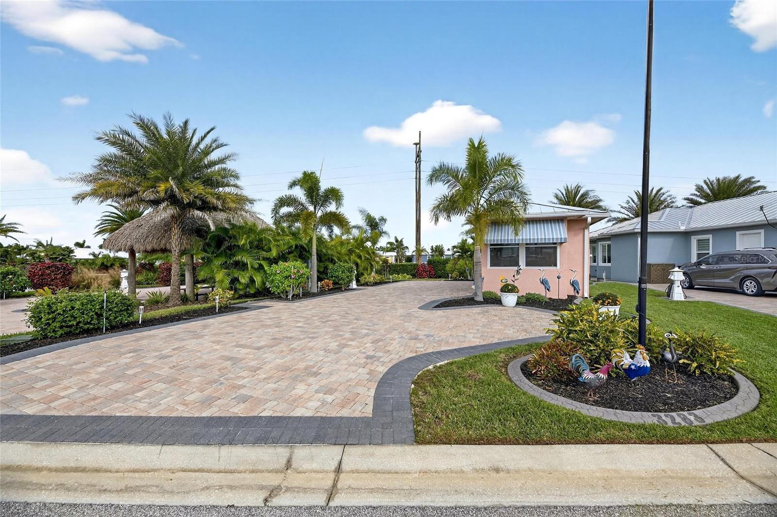 3283 Red Tail Hawk Drive, FL