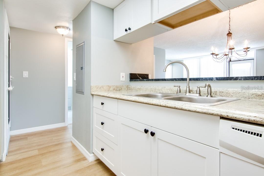 2615 Cove Cay Drive, FL