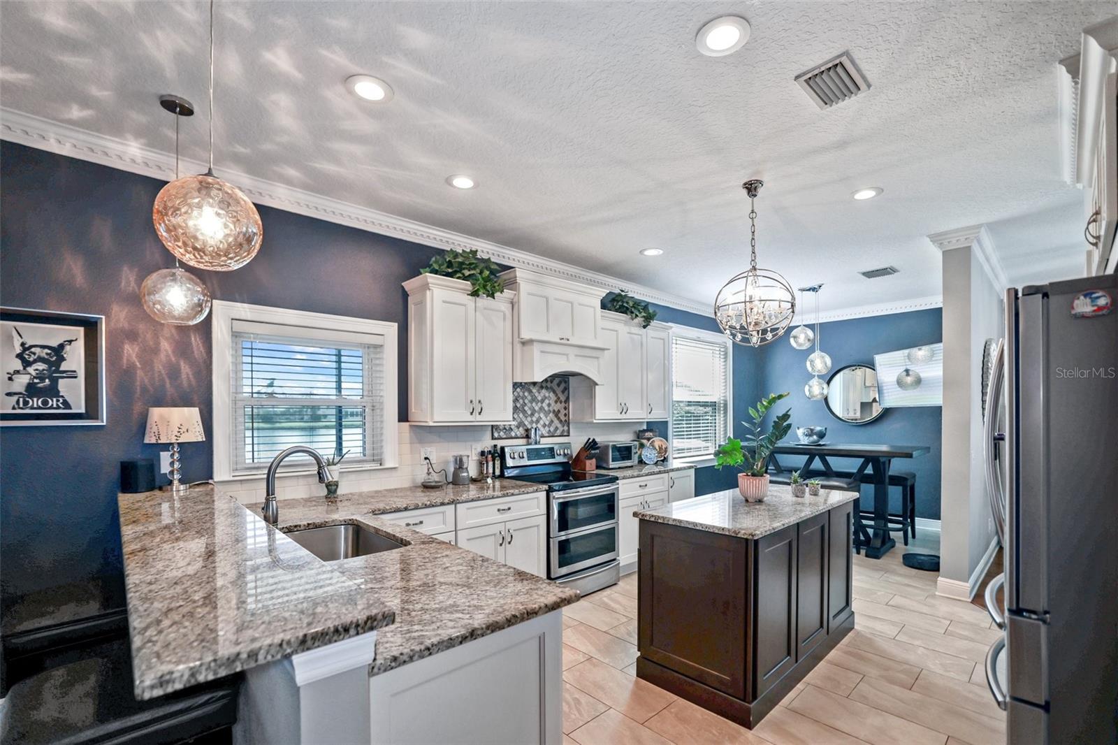 8524 Tidal Bay Lane, FL