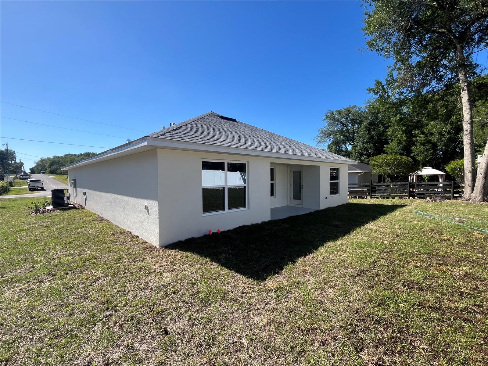 15649 88 Avenue, FL