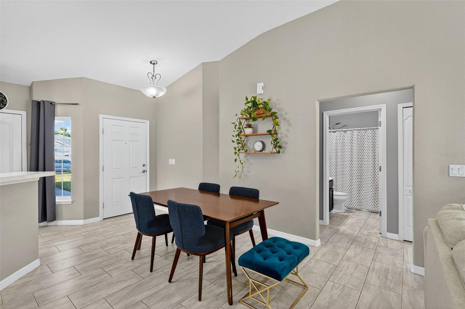 5345 Oak Breeze Avenue, FL