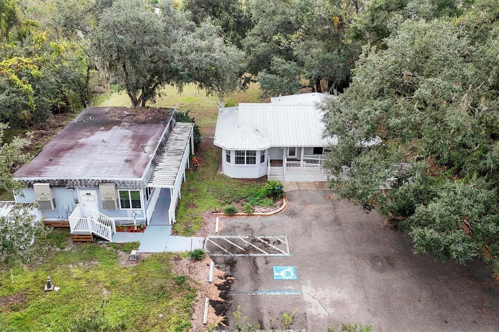 37220 Glenwood Avenue, FL