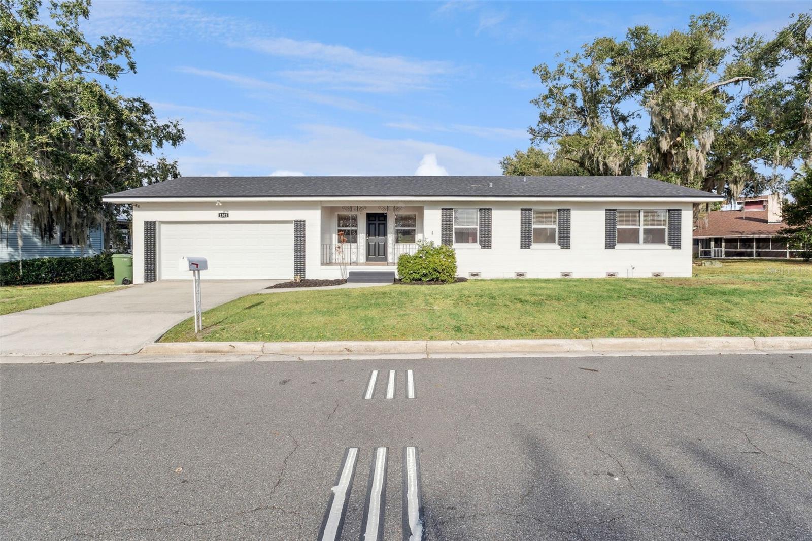 1301 Evalyn Drive, FL