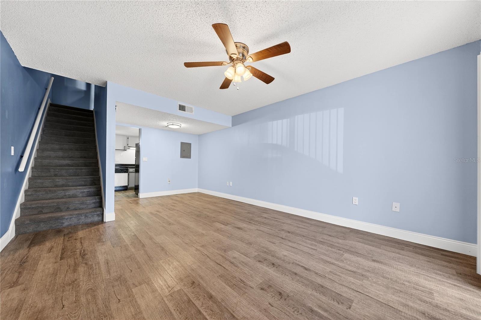 4223 S. Semoran Blvd, FL