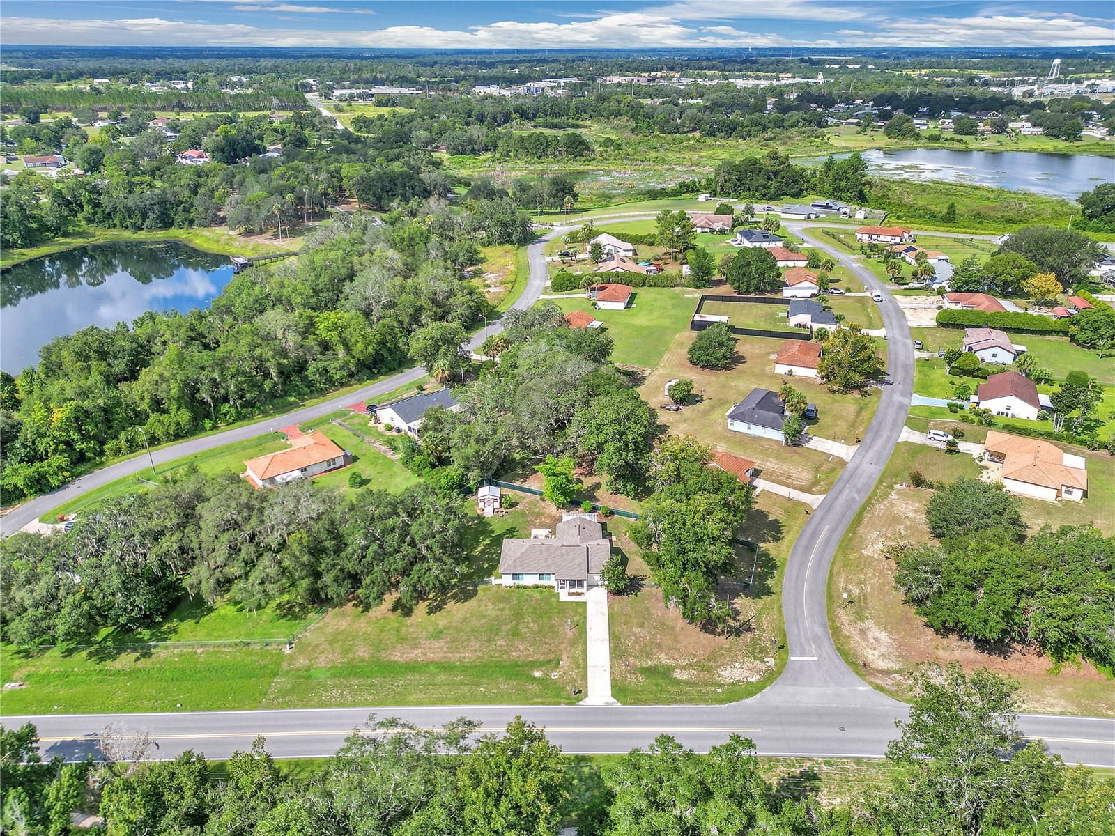 814 Oak Road, FL