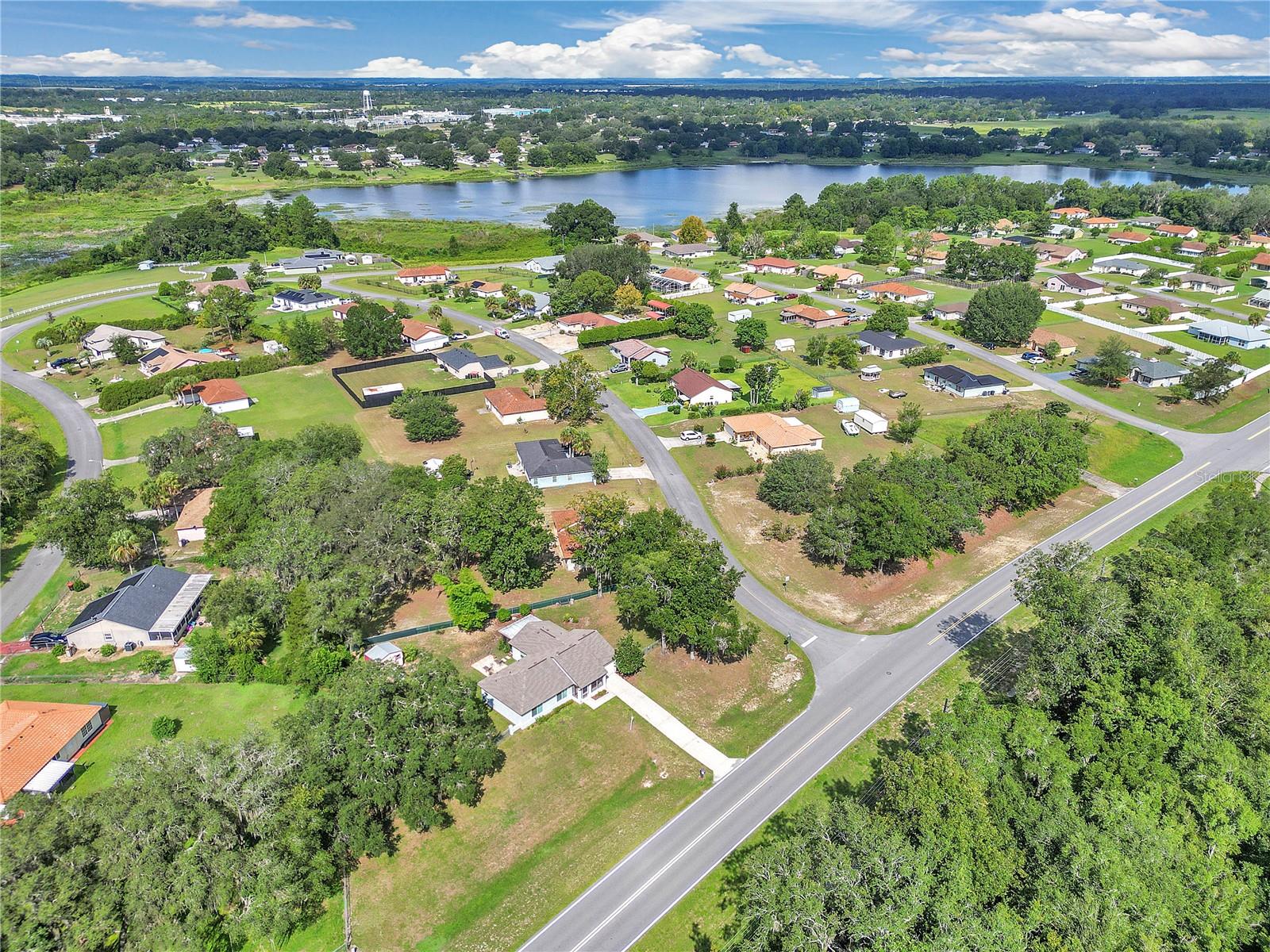 814 Oak Road, FL