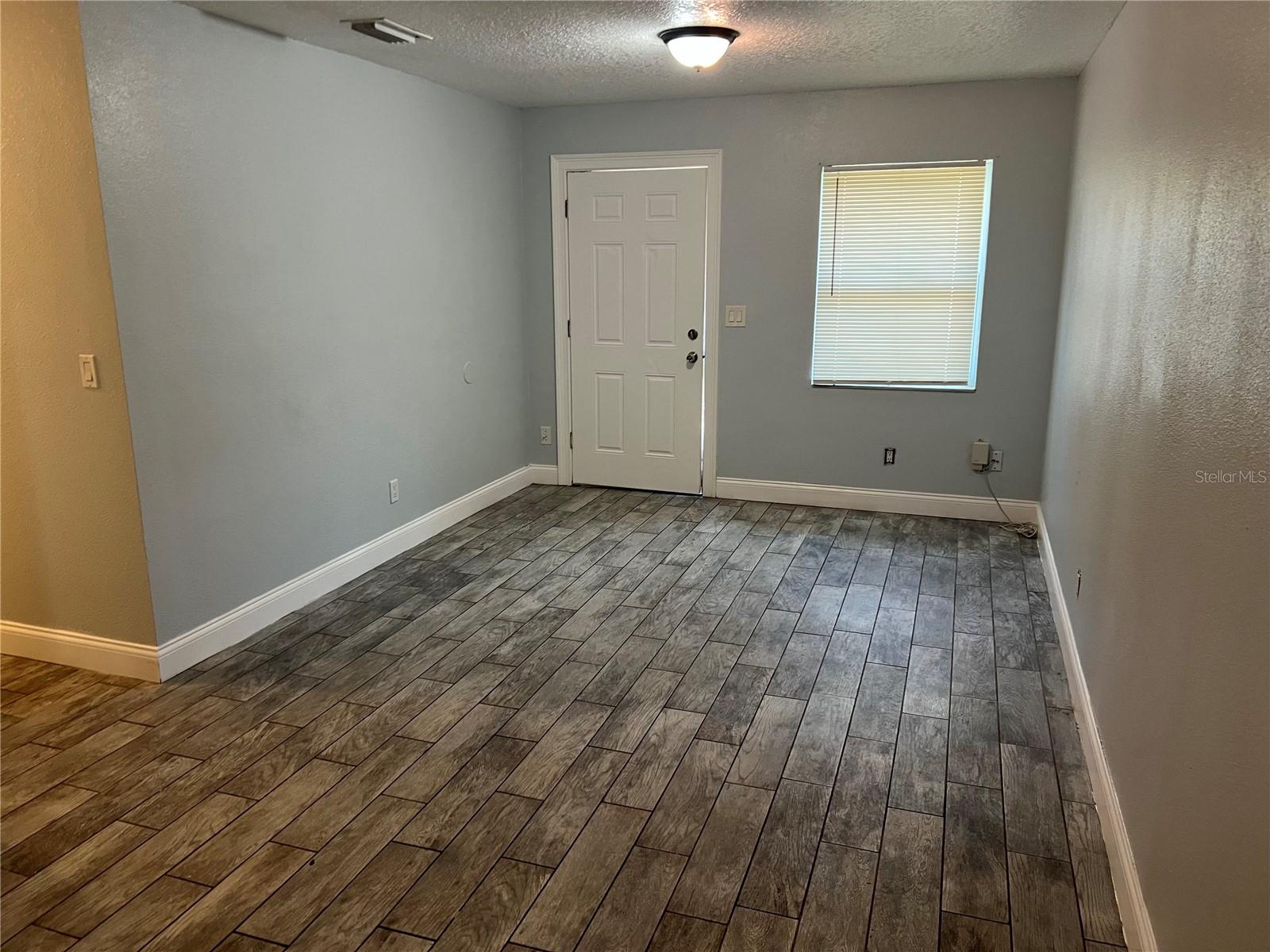 920 Maydell Drive, FL