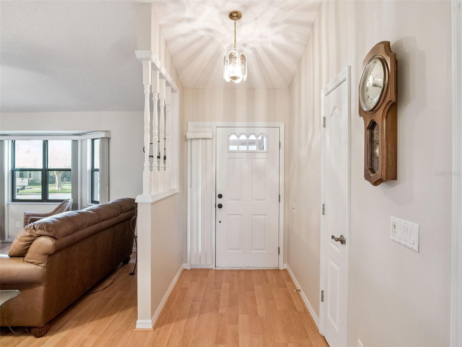 21506 Queen Anne Court, FL