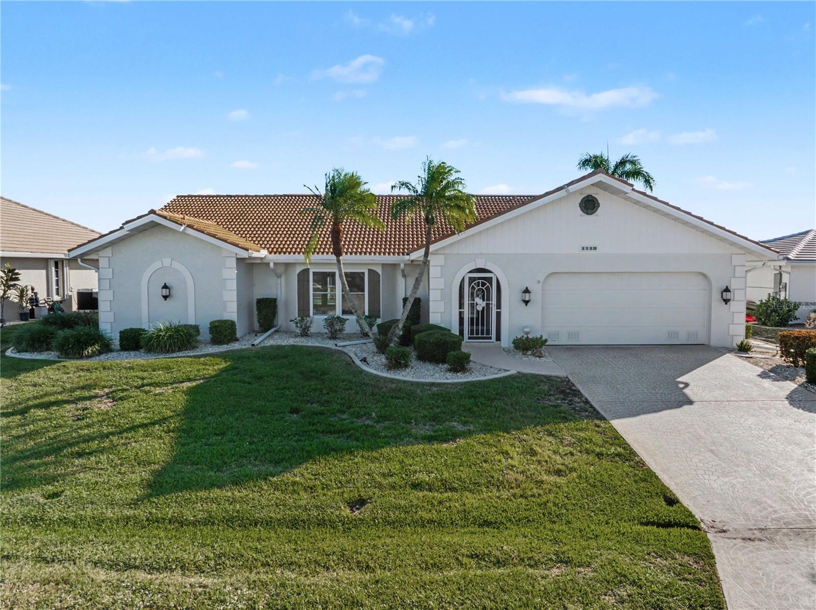 1119 Via Formia, FL