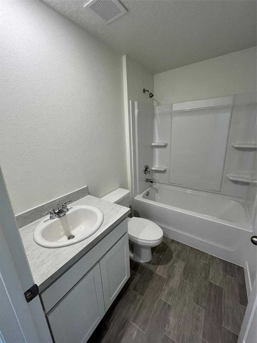 10115 Mcmahon Avenue, FL