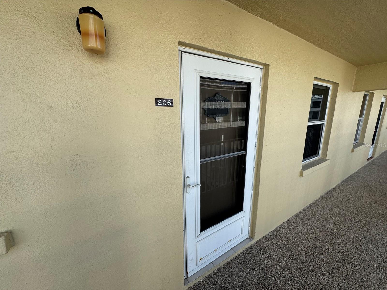 1400 Tarpon Center Drive, FL