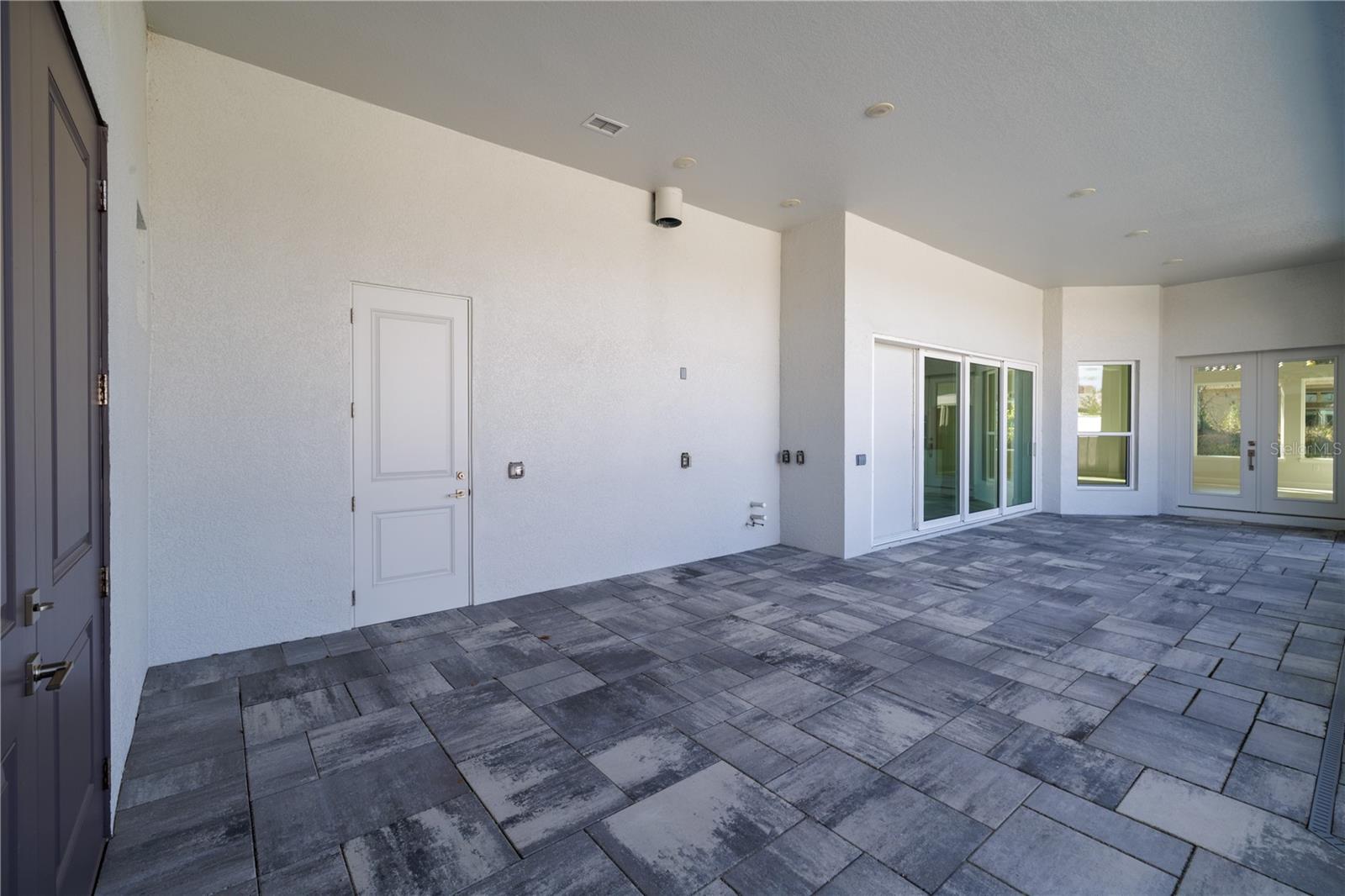 110 New Leatherwood Drive, FL
