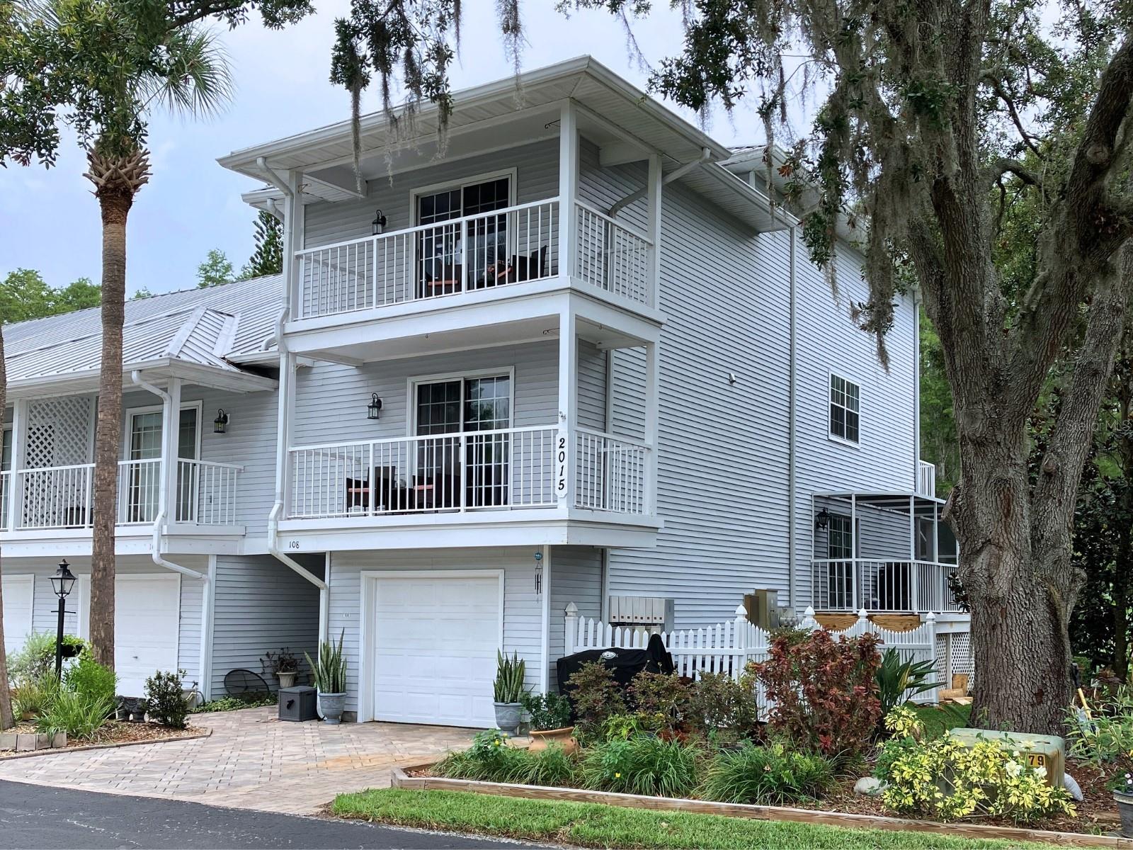 2015 Vista Del Sol Circle, FL