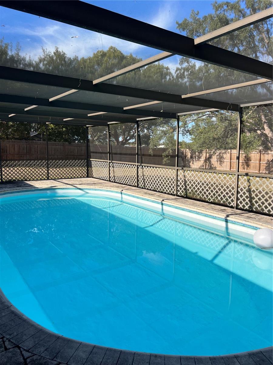 2441 Dustin Circle, FL