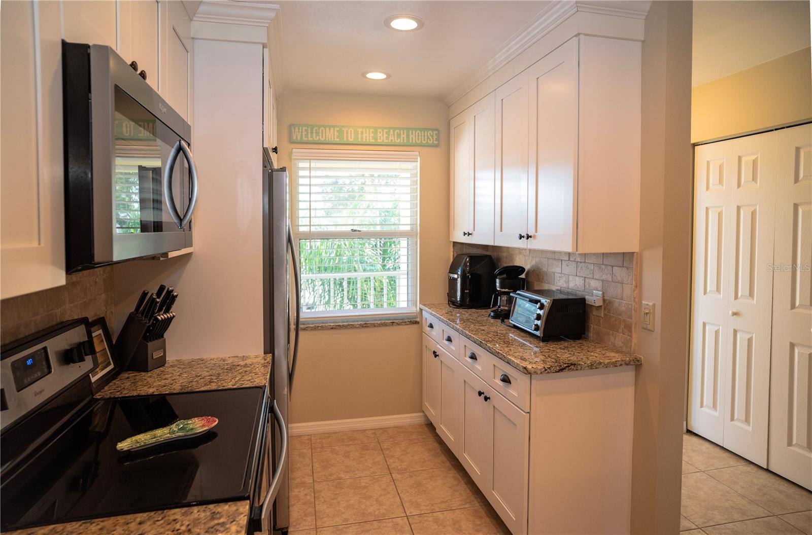 433 Cerromar Lane, FL