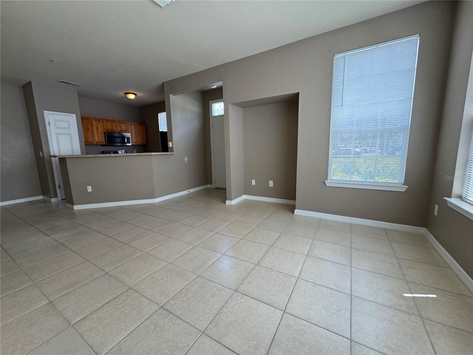 9061 Lee Vista Boulevard, FL