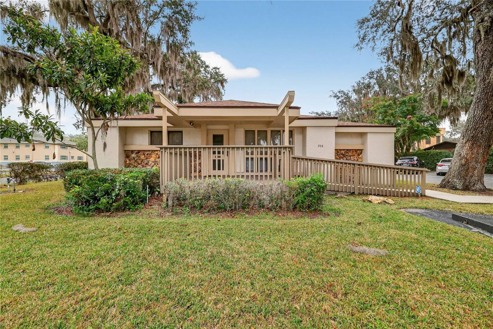 708 Lee Street, FL