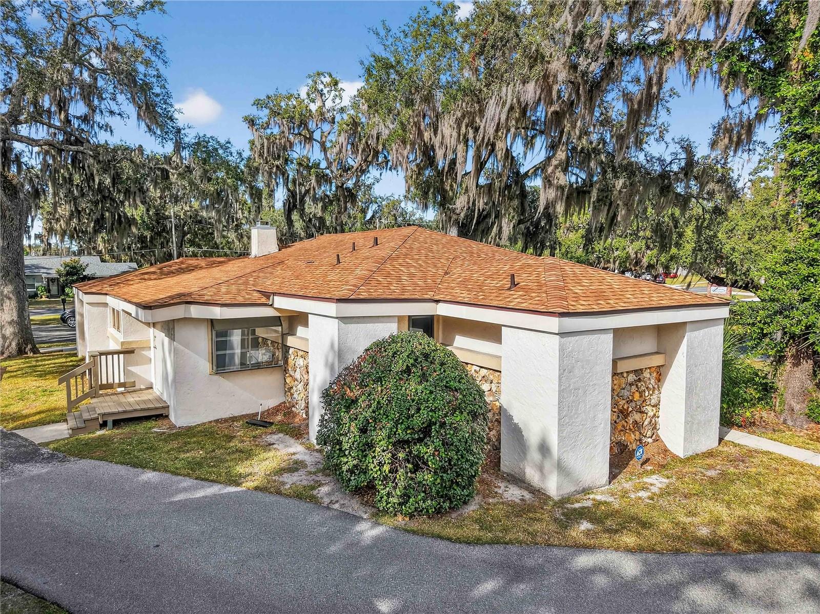708 Lee Street, FL