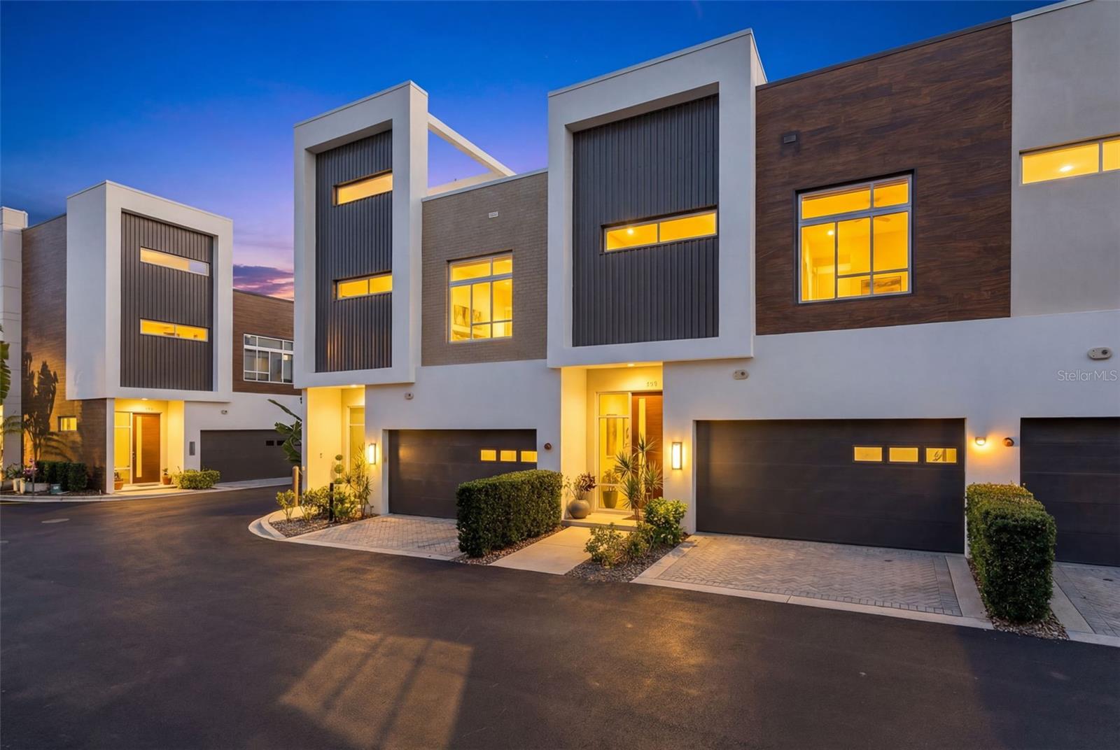 234 Cosmopolitan Court, FL