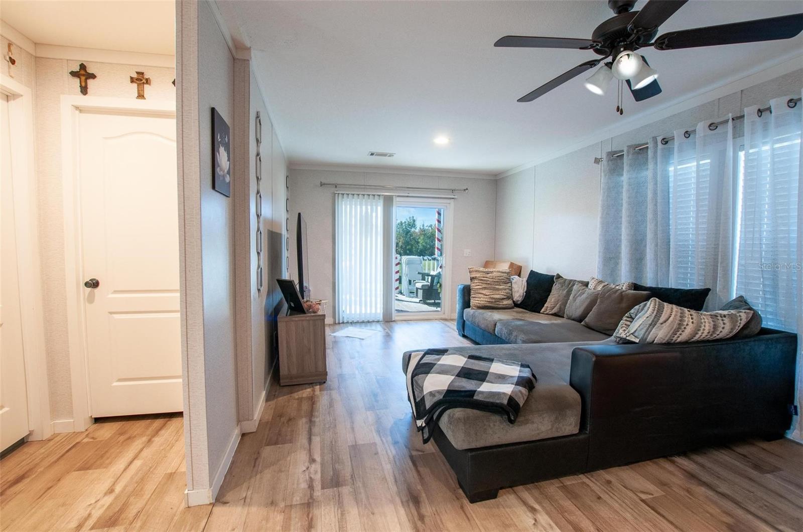 2837 Persimmon Drive, FL