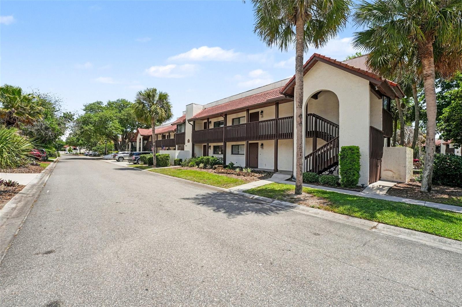 6203 Country Club Drive, FL