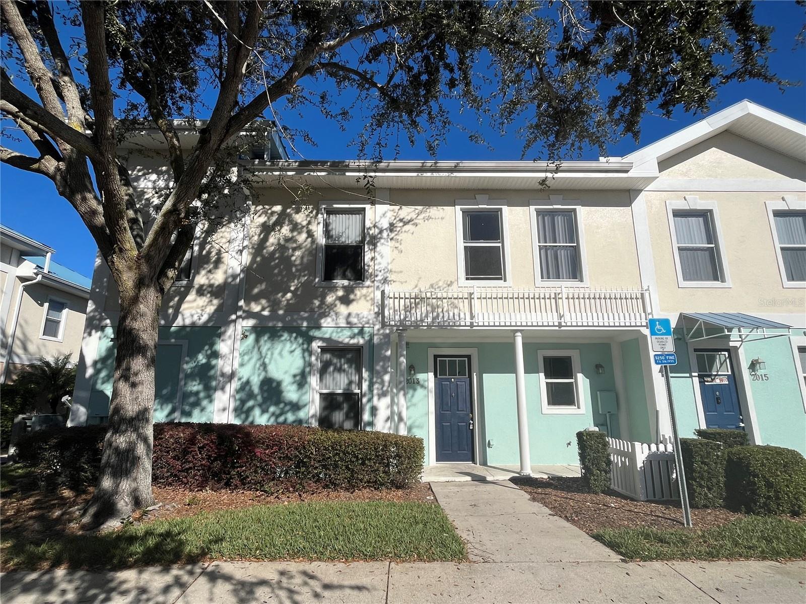 2013 Grand Oak Drive, FL