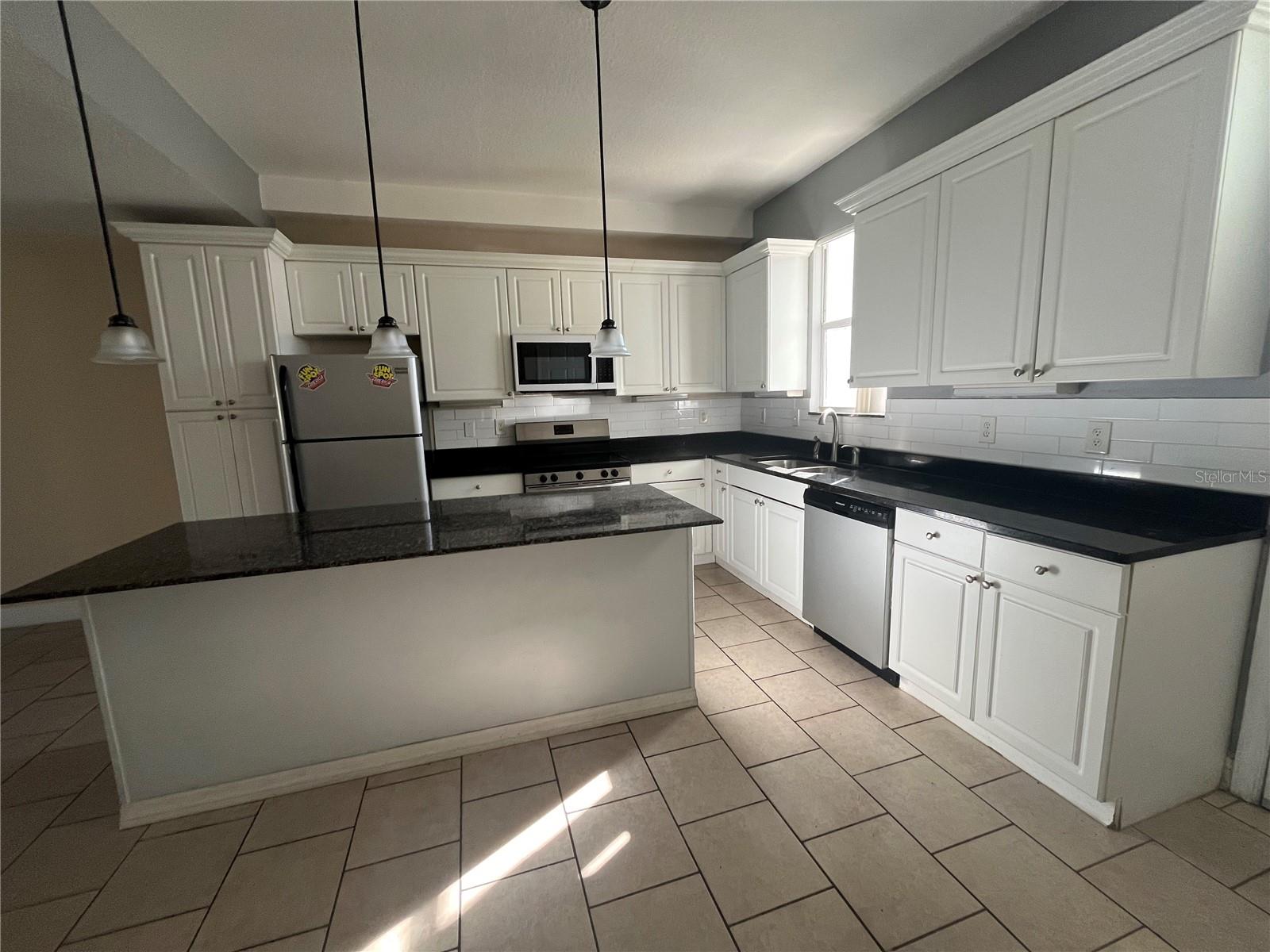 2013 Grand Oak Drive, FL