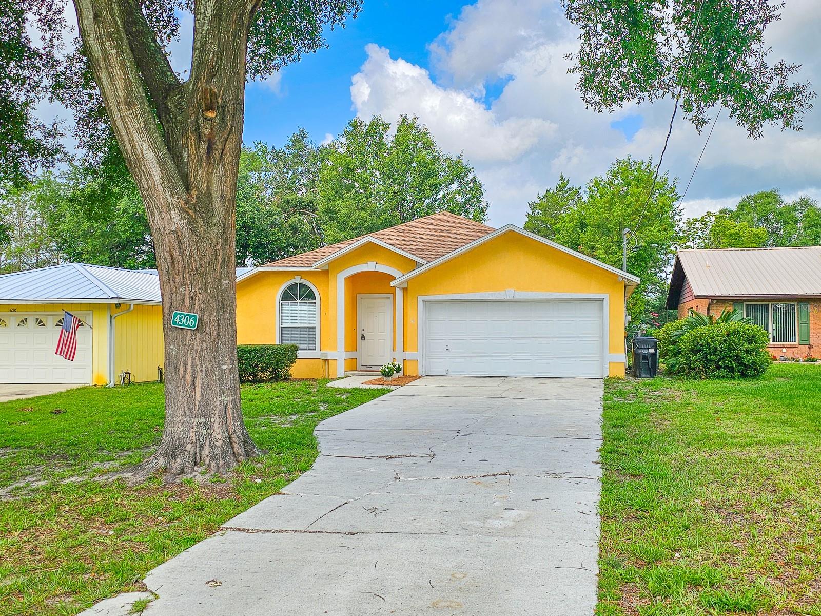 4306 1st Avenue, FL