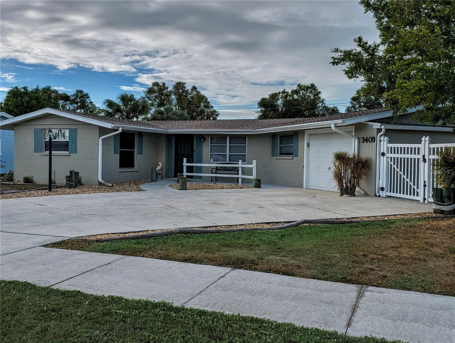 3409 Harbor Boulevard, FL