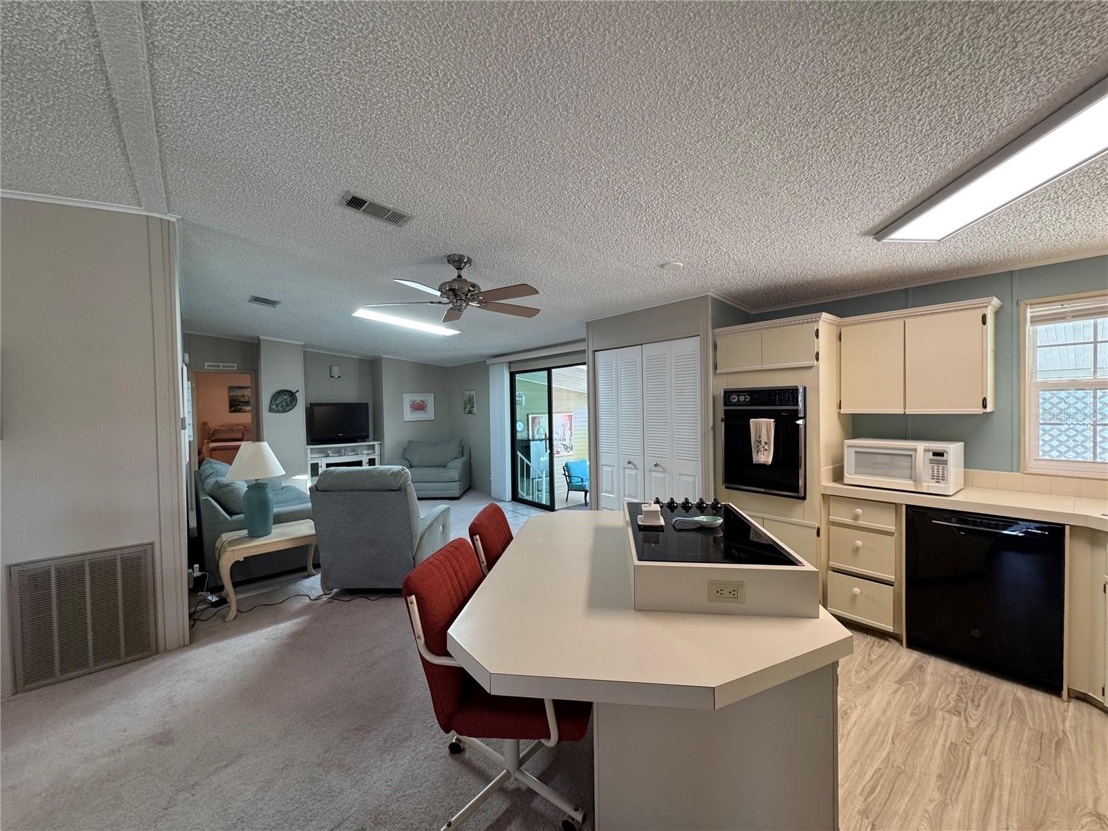 6394 Lolly Bay Loop, FL