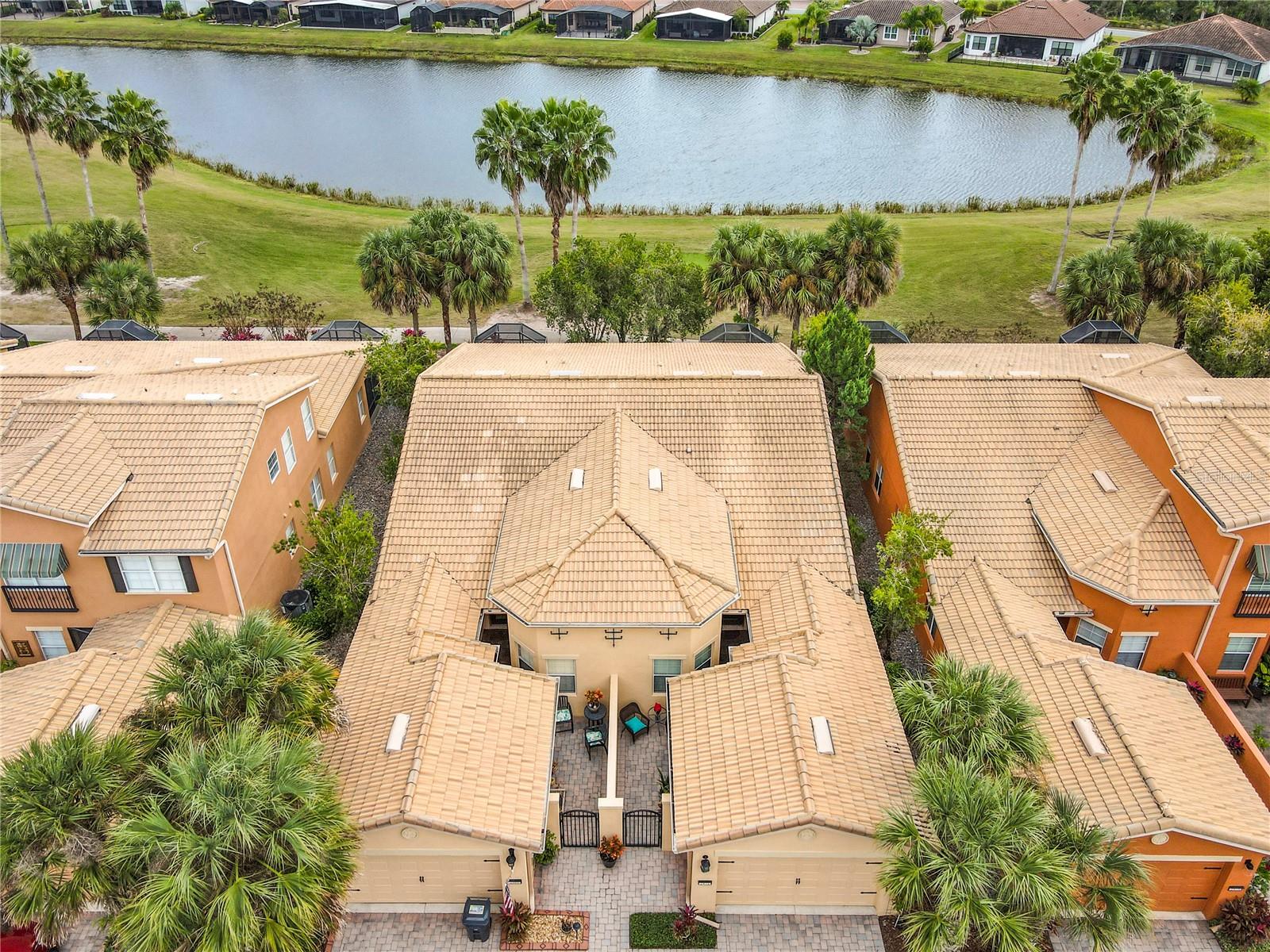 2472 Palm Tree Drive, FL