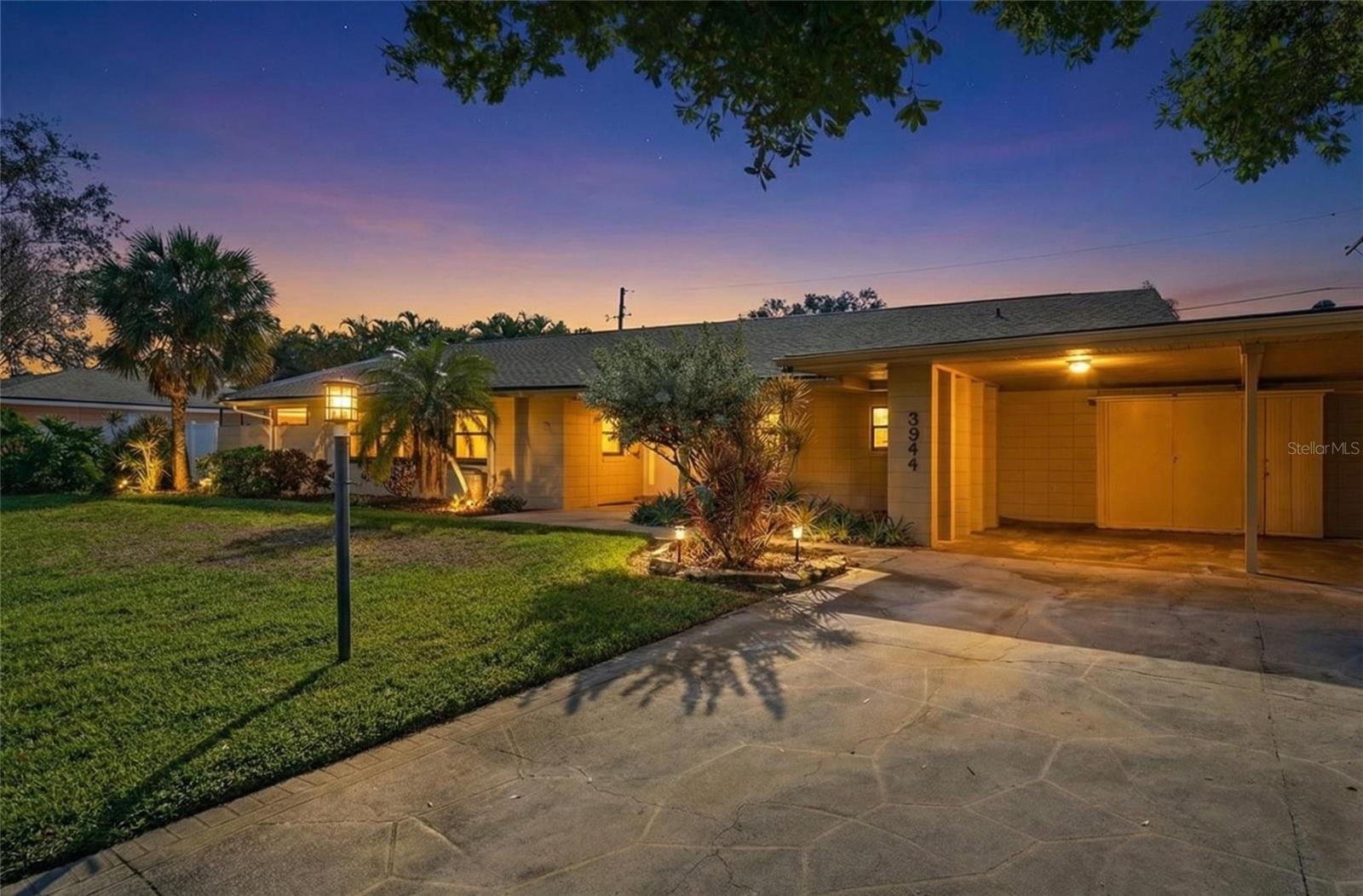 3944 49th Avenue, FL