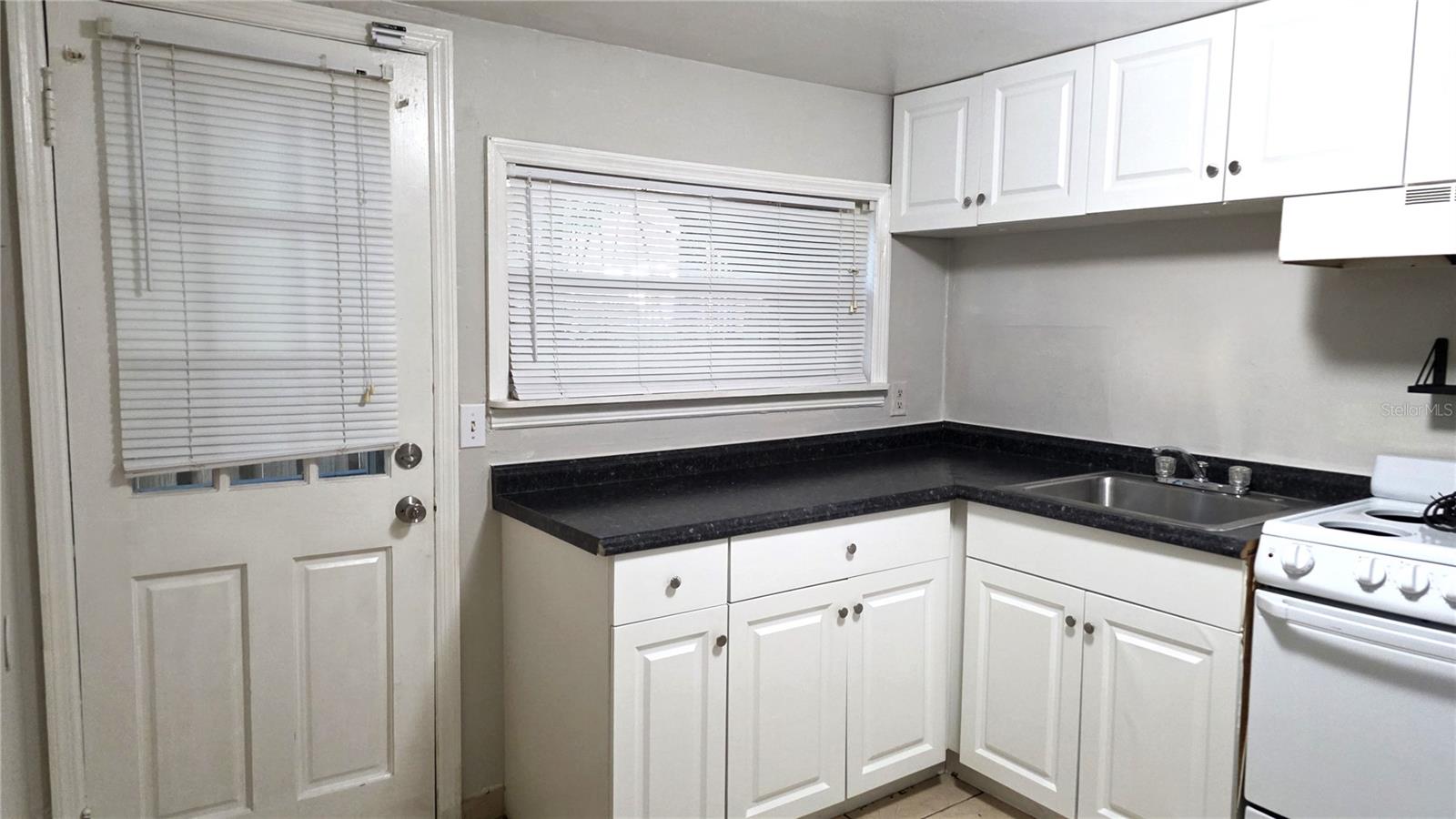 1113 Park Avenue, FL