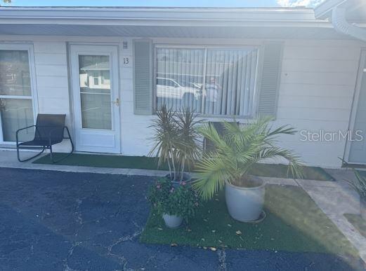 525 Manatee Court, FL